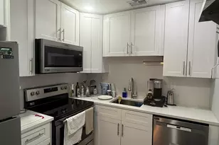2102 Lake Osborne Dr, Lake Worth Beach, FL 33461 - Photo 9