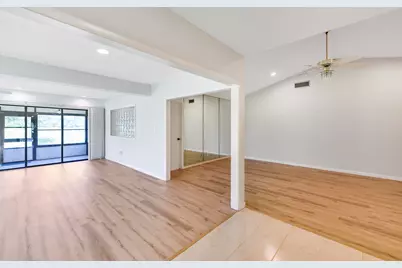 13257 Touchstone Place, Palm Beach Gardens, FL 33418 - Photo 11