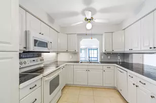 13257 Touchstone Pl, Palm Beach Gardens, FL 33418 - Photo 15
