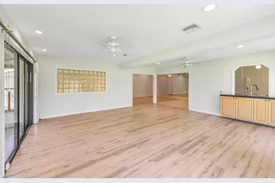 13257 Touchstone Place, Palm Beach Gardens, FL 33418 - Photo 7