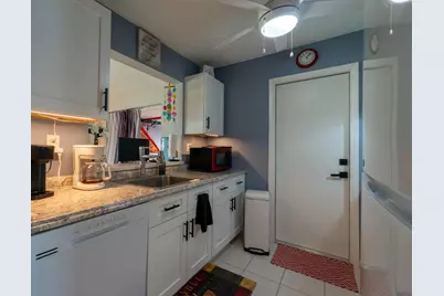 119 SW 9th Street, Boynton Beach, FL 33426 - Photo 9