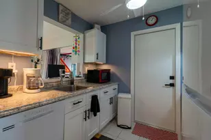 119 SW 9th St, Boynton Beach, FL 33426 - Photo 9