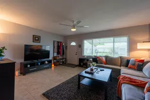 119 SW 9th St, Boynton Beach, FL 33426 - Photo 5
