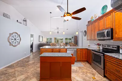 613 SE Dean Terrace, Port Saint Lucie, FL 34984 - Photo 7