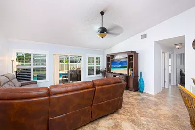 613 SE Dean Terrace, Port Saint Lucie, FL 34984 - Photo 15