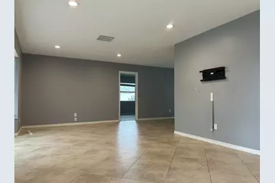 2080 SE Elmhurst Road, Port Saint Lucie, FL 34952 - Photo 5