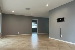 2080 SE Elmhurst Rd, Port Saint Lucie, FL 34952 - Photo 5