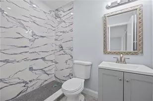 260 NW 19th St, Boca Raton, FL 33432 - Photo 11