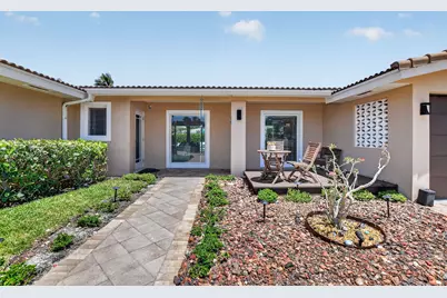 424 SW 7th Way, Boca Raton, FL 33486 - Photo 5