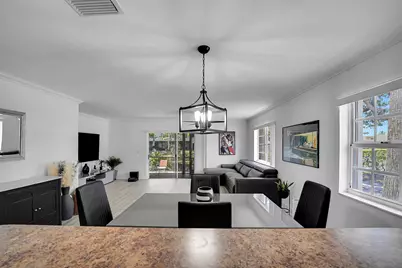9499 NW 42nd Street, Sunrise, FL 33351 - Photo 11