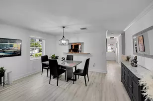 9499 NW 42nd St, Sunrise, FL 33351 - Photo 17