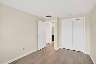 321 Gulfstream Rd, Dania Beach, FL 33004 - Photo 11