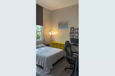 521 W Palm Aire Drive, Pompano Beach, FL 33069 - Photo 15