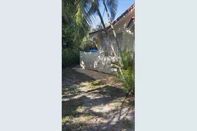 521 W Palm Aire Drive, Pompano Beach, FL 33069 - Photo 5