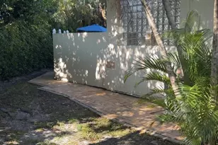 521 W Palm Aire Dr, Pompano Beach, FL 33069 - Photo 5