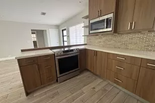 2083 NE 54th Ct, Fort Lauderdale, FL 33308 - Photo 19