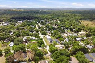 2405 88th Ave, Vero Beach, FL 32966 - Photo 5