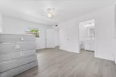 154 Seville G, Delray Beach, FL 33446 - Photo 23