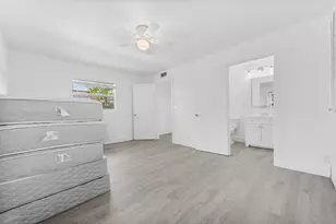 154 Seville G, Delray Beach, FL 33446 - Photo 23
