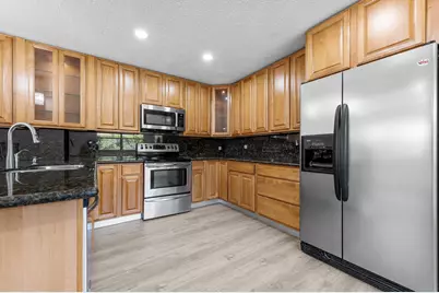 154 Seville G, Delray Beach, FL 33446 - Photo 15