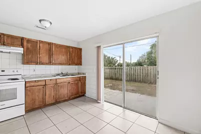 4807 Gulfstream Road, Lake Worth, FL 33461 - Photo 5