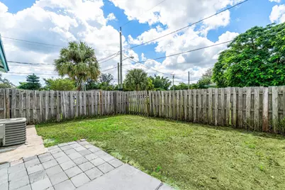 4807 Gulfstream Road, Lake Worth, FL 33461 - Photo 17