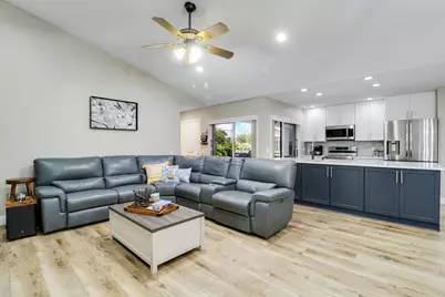 1228 NW Sun Terrace Circle #D, Port Saint Lucie, FL 34986 - Photo 11