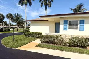2854 E Crosley Dr Dr E, West Palm Beach, FL 33415 - Photo 1