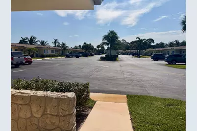 2854 E Crosley Dr Drive E #J, West Palm Beach, FL 33415 - Photo 15