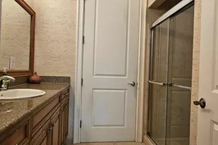 16117 Emerald Estates Dr, Weston, FL 33331 - Photo 21