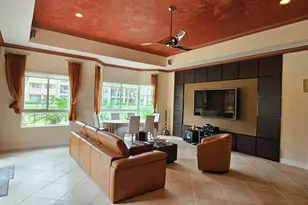 16117 Emerald Estates Dr, Weston, FL 33331 - Photo 9