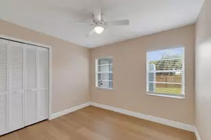 405 12th Ave, Vero Beach, FL 32962 - Photo 23