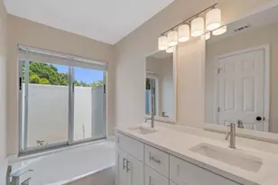 405 12th Ave, Vero Beach, FL 32962 - Photo 19