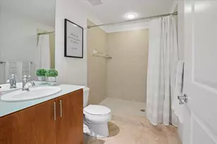 315 NE 3rd Ave, Fort Lauderdale, FL 33301 - Photo 13