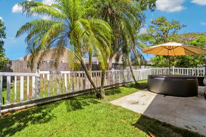 1437 Dandelion Lane, West Palm Beach, FL 33415 - Photo 31