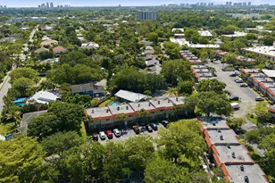 67 NE 20th Ct, Wilton Manors, FL 33305 - Photo 3