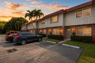 67 NE 20th Ct, Wilton Manors, FL 33305 - Photo 1