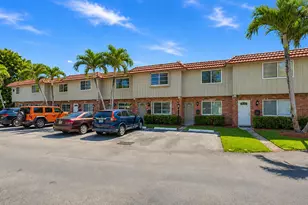 67 NE 20th Ct, Wilton Manors, FL 33305 - Photo 1
