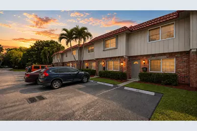 67 NE 20th Court #6h, Wilton Manors, FL 33305 - Photo 1