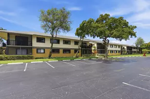 545 Trace Cir, Deerfield Beach, FL 33441 - Photo 21