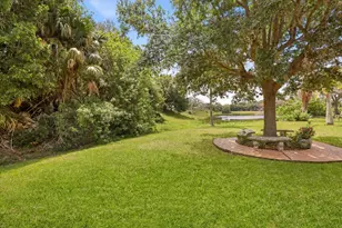 521 SW Lake Manatee Way, Port Saint Lucie, FL 34986 - Photo 35