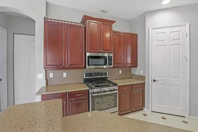 521 SW Lake Manatee Way, Port Saint Lucie, FL 34986 - Photo 9