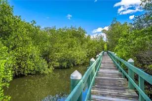 740 Lake Orchid Cir, Vero Beach, FL 32962 - Photo 23
