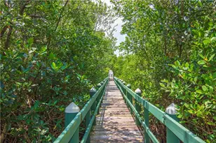 740 Lake Orchid Cir, Vero Beach, FL 32962 - Photo 25