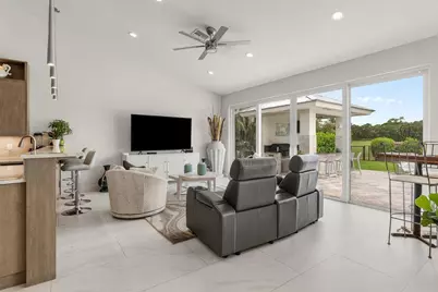 11164 Boca Woods Lane, Boca Raton, FL 33428 - Photo 11