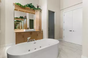 11164 Boca Woods Ln, Boca Raton, FL 33428 - Photo 21