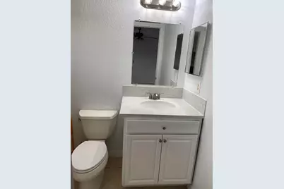 618 NE 1st Street #B, Boynton Beach, FL 33435 - Photo 11