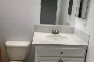 618 NE 1st St, Boynton Beach, FL 33435 - Photo 11
