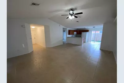 618 NE 1st Street #B, Boynton Beach, FL 33435 - Photo 5