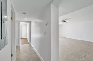 1717 N Riverside Dr, Pompano Beach, FL 33062 - Photo 27